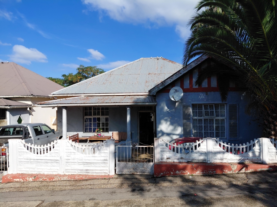 2 Bedroom Property for Sale in Uitenhage Central Eastern Cape